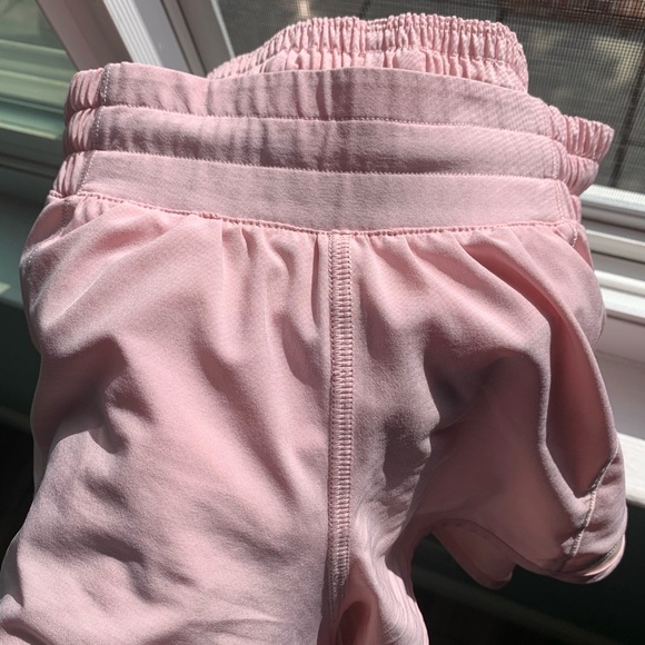 SOLD! Lululemon Dusty Pink Hotty Hot Shorts - Picture 3 of 5